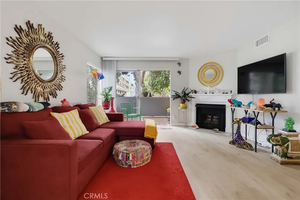 628 Daisy Avenue #222 Long Beach, CA 90802