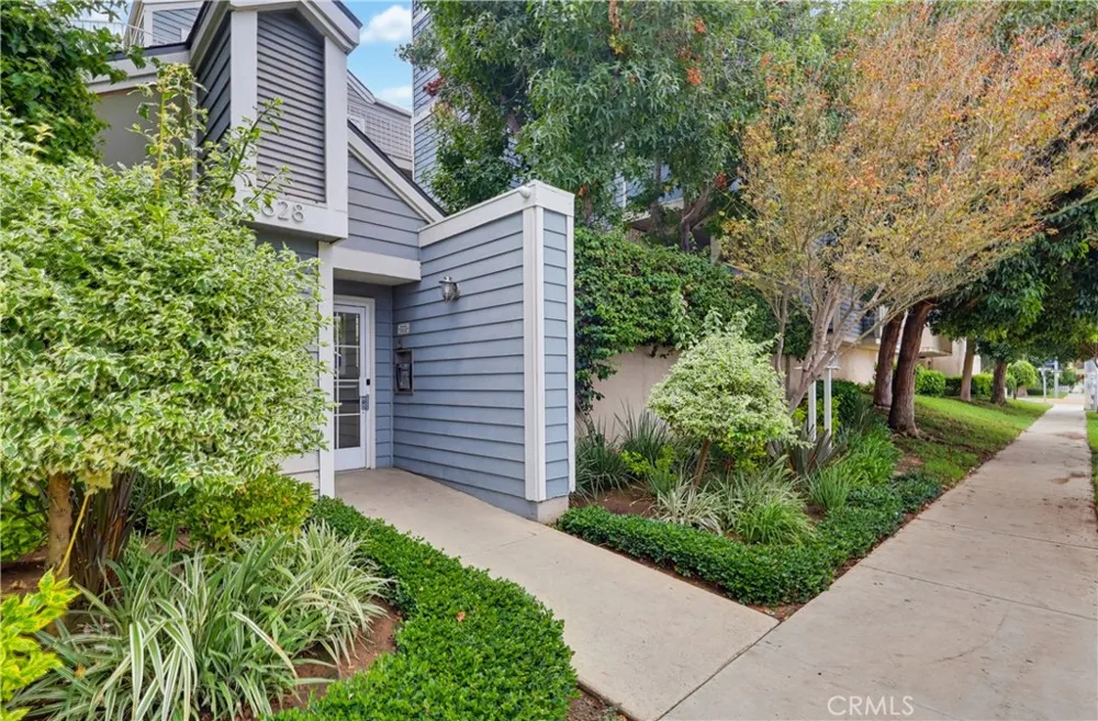 628 Daisy Avenue #222 Long Beach, CA 90802