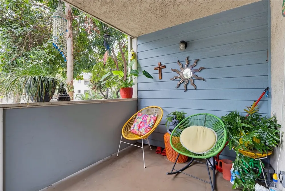 628 Daisy Avenue #222 Long Beach, CA 90802