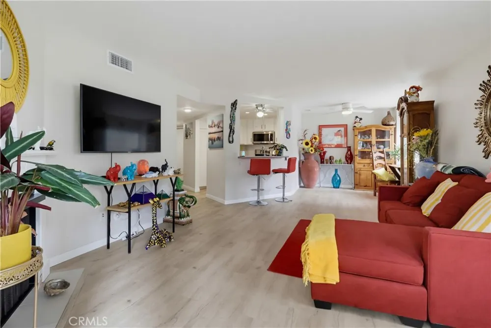 628 Daisy Avenue #222 Long Beach, CA 90802