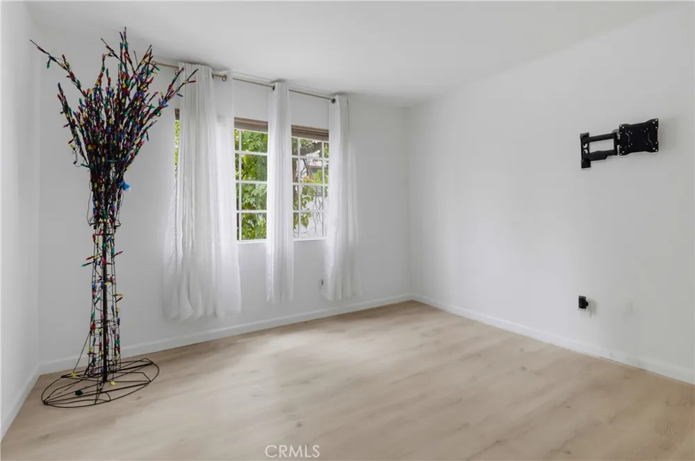 628 Daisy Avenue #222 Long Beach, CA 90802