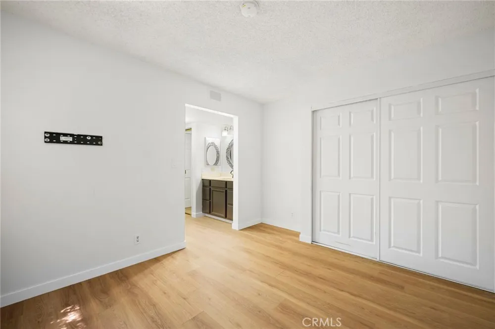10149 Commerce Avenue #25 Tujunga, CA 91042