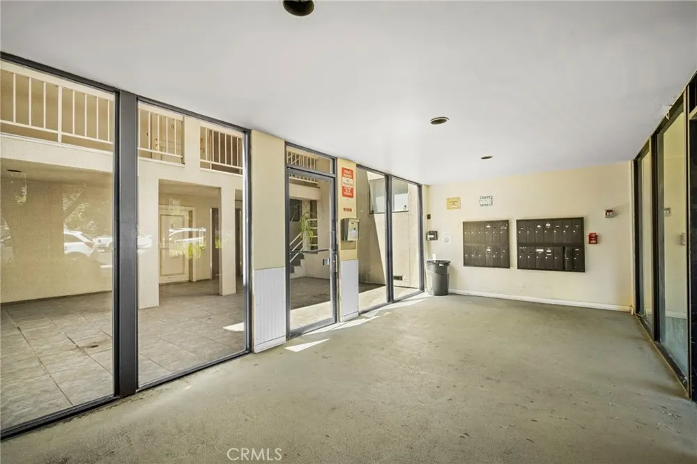 10149 Commerce Avenue #25 Tujunga, CA 91042