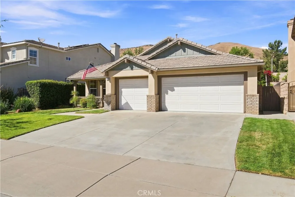 33516 Lansford Street Yucaipa, CA 92399