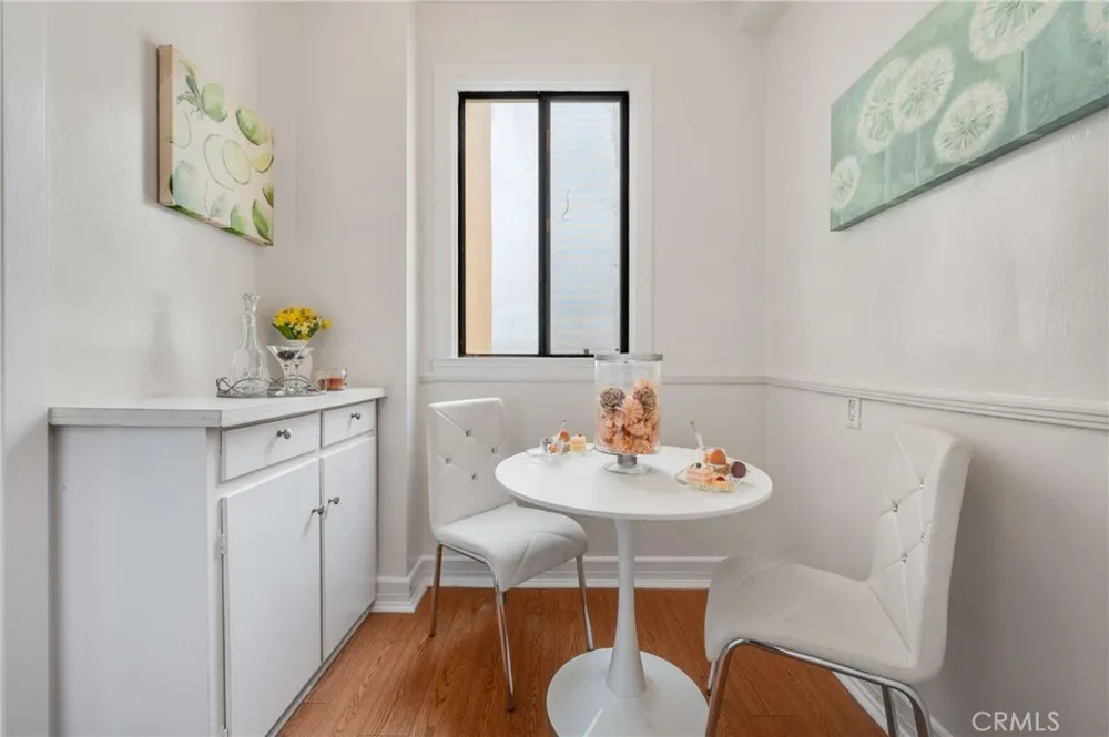 315 W 3rd #1011 Long Beach, CA 90802