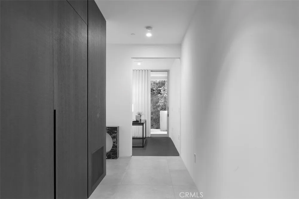 838 Kings Road #106 West Hollywood, CA 90069