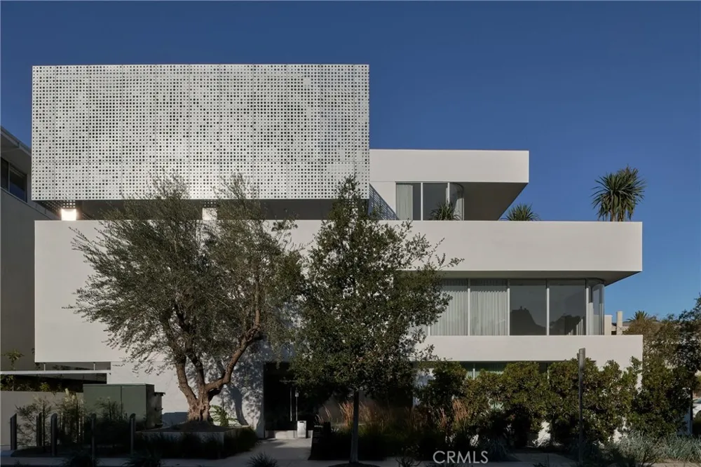 838 Kings Road #106 West Hollywood, CA 90069