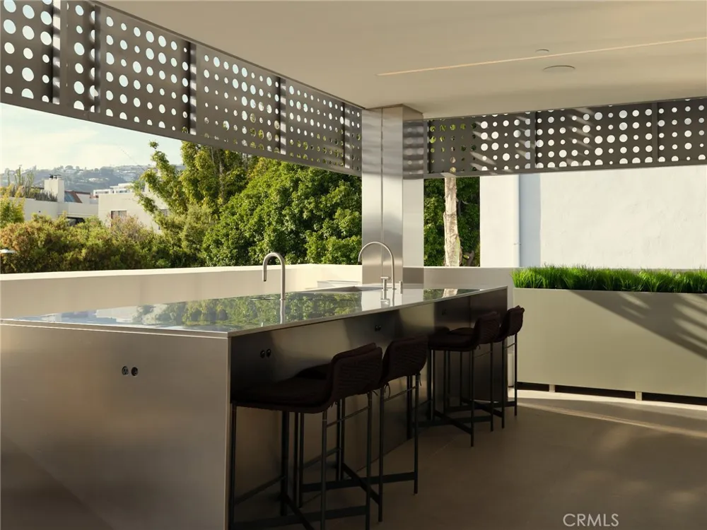 838 Kings Road #106 West Hollywood, CA 90069