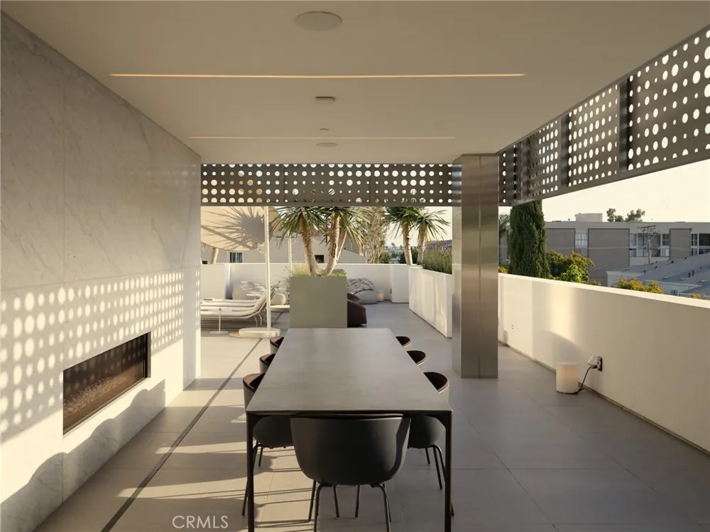 838 Kings Road #106 West Hollywood, CA 90069