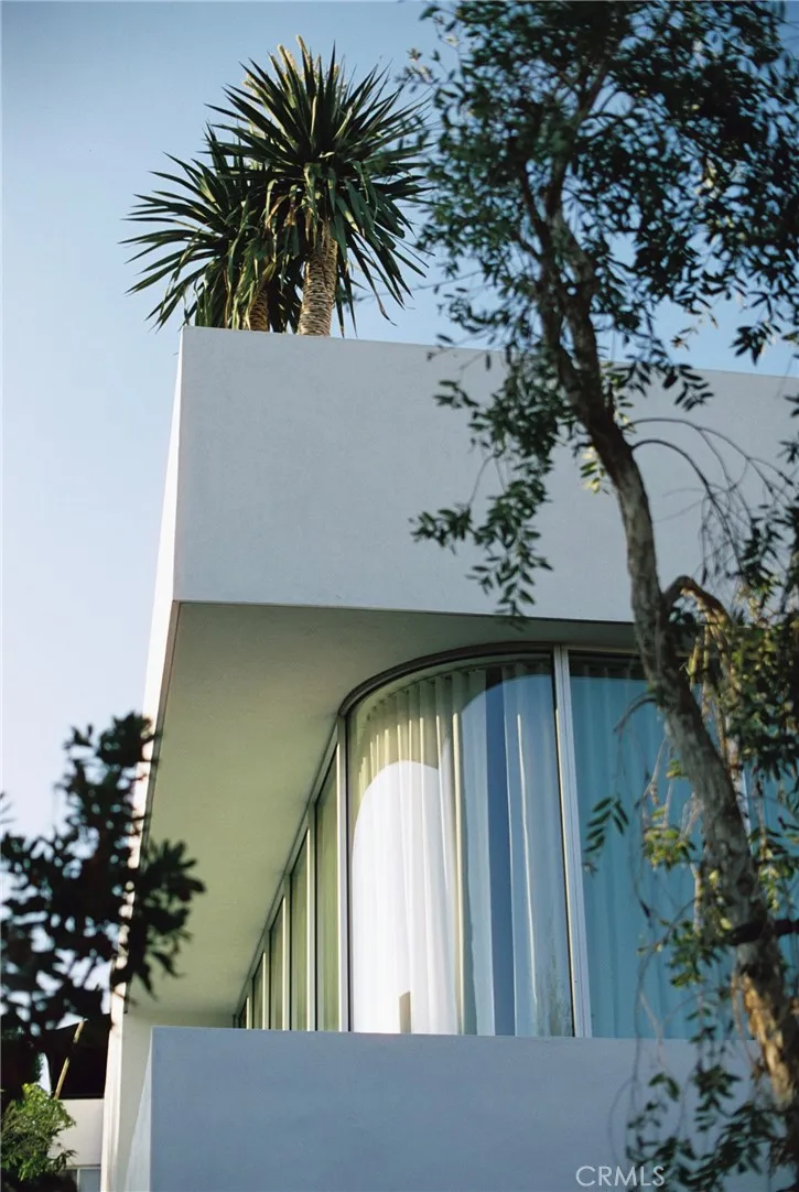 838 Kings Road #106 West Hollywood, CA 90069