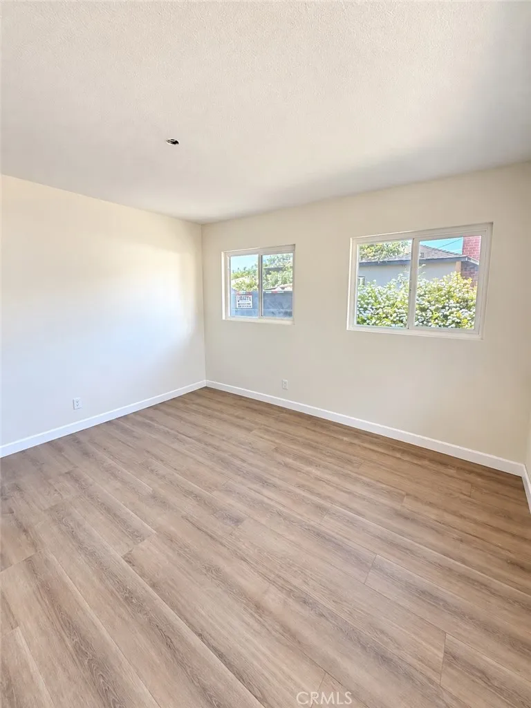 149 W Grove Rialto, CA 92376