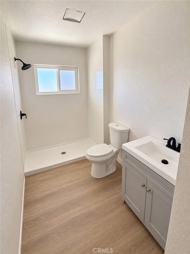 149 W Grove Rialto, CA 92376