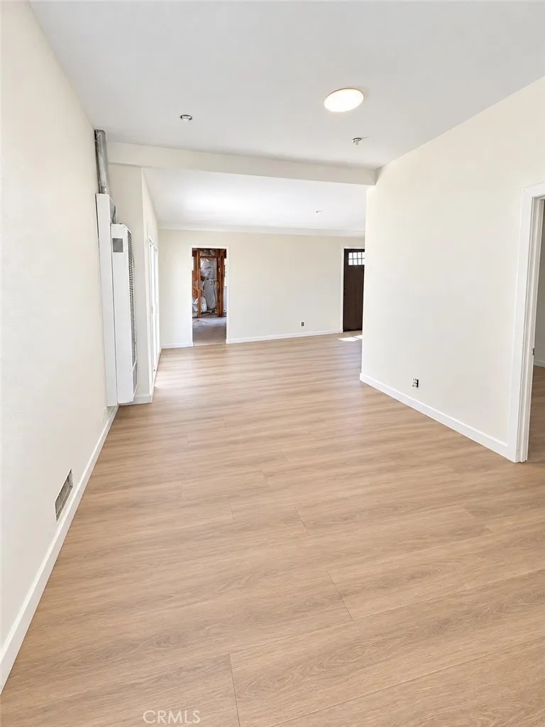 149 W Grove Rialto, CA 92376