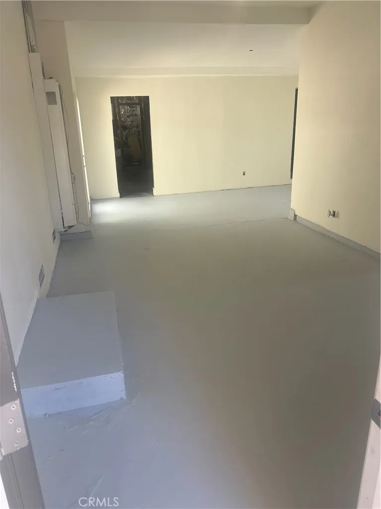 149 W Grove Rialto, CA 92376