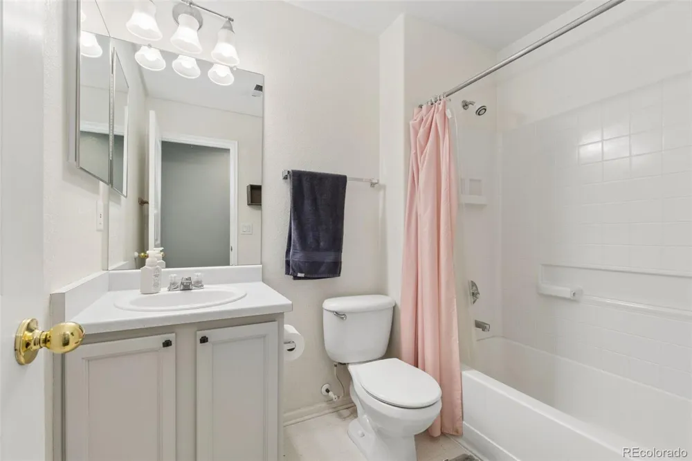 727 Willow Drive Brighton, CO 80603