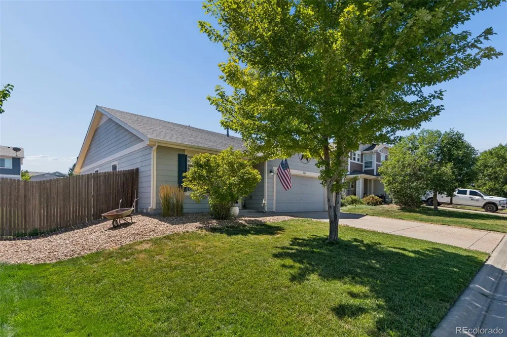 727 Willow Drive Brighton, CO 80603