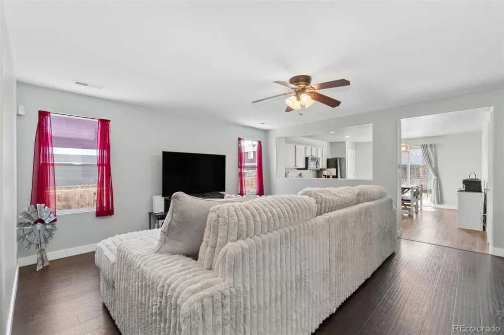 727 Willow Drive Brighton, CO 80603