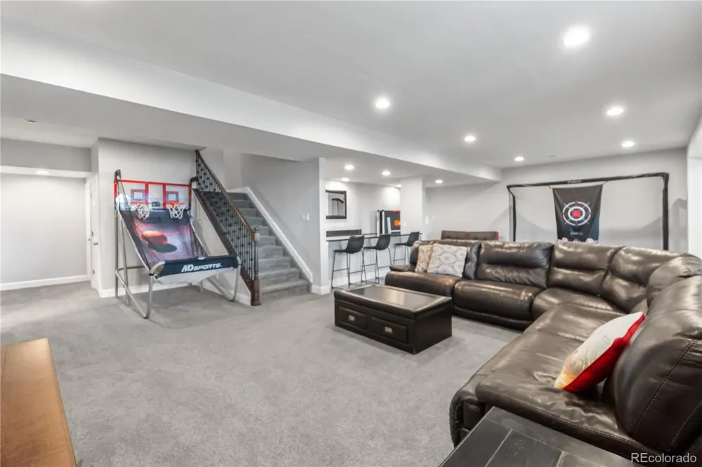 16195 W 84th Lane Arvada, CO 80007