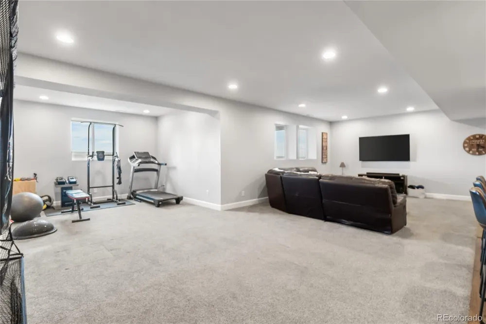16195 W 84th Lane Arvada, CO 80007