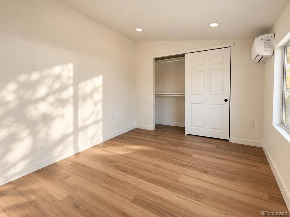 1505 W Alaska Place Denver, CO 80223
