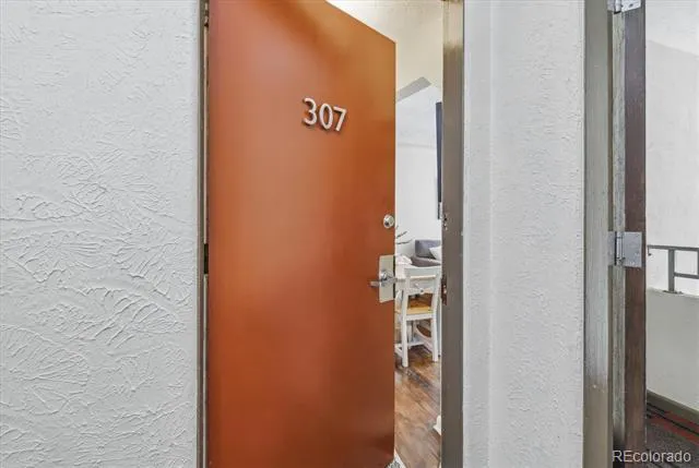 1130 Pennsylvania Street #307 Denver, CO 80203