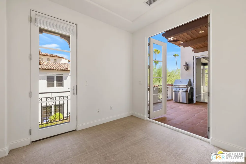 291 Calle Tranquillo Palm Springs, CA 92262