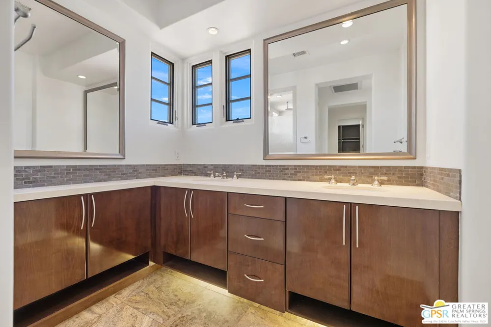 291 Calle Tranquillo Palm Springs, CA 92262