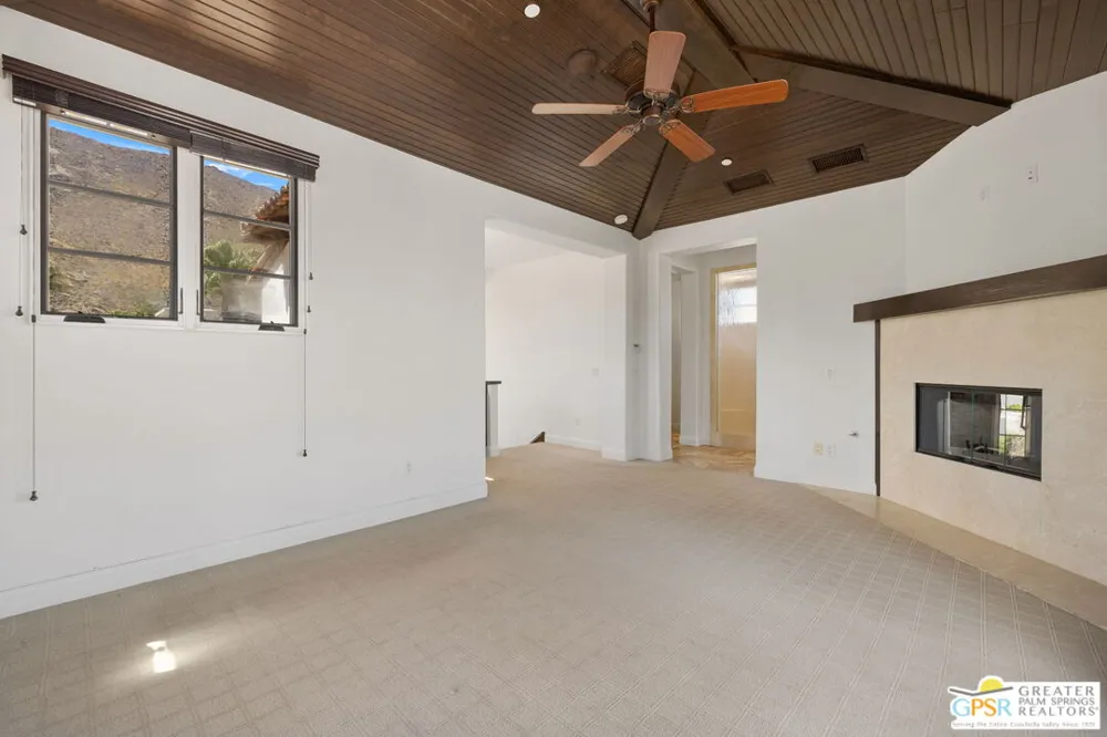291 Calle Tranquillo Palm Springs, CA 92262