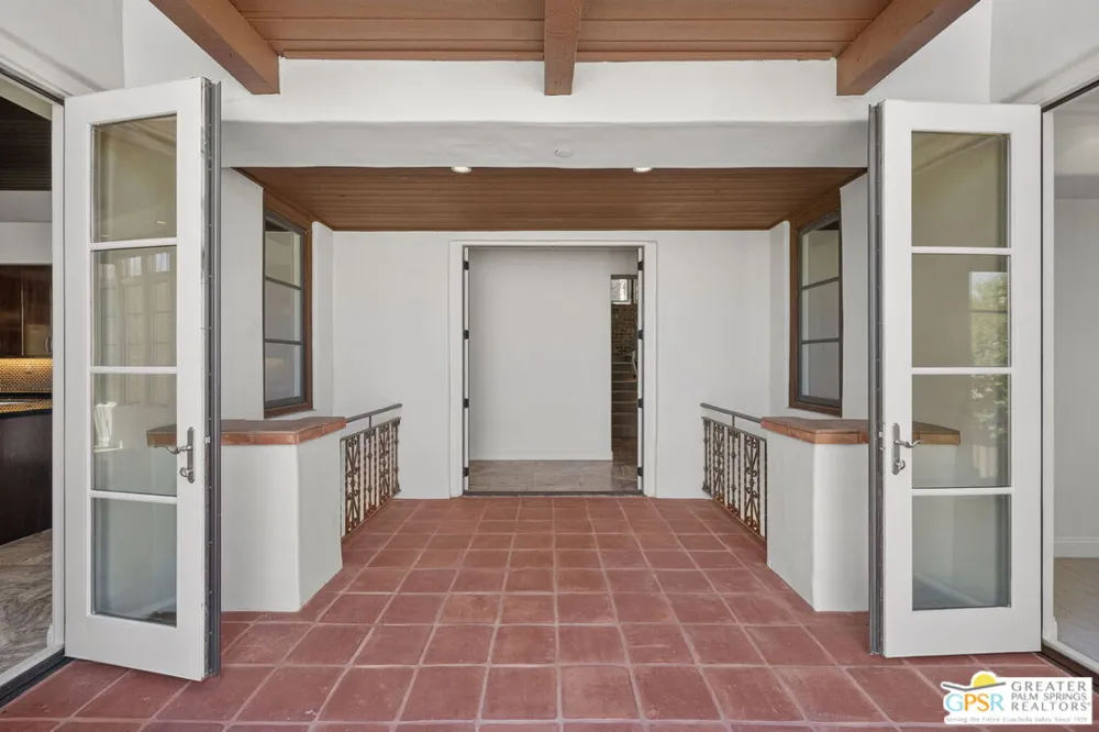 291 Calle Tranquillo Palm Springs, CA 92262
