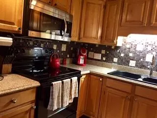 3616 Lakeshore Drive #E11 St. Joseph, MI 49085