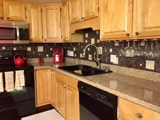 3616 Lakeshore Drive #E11 St. Joseph, MI 49085