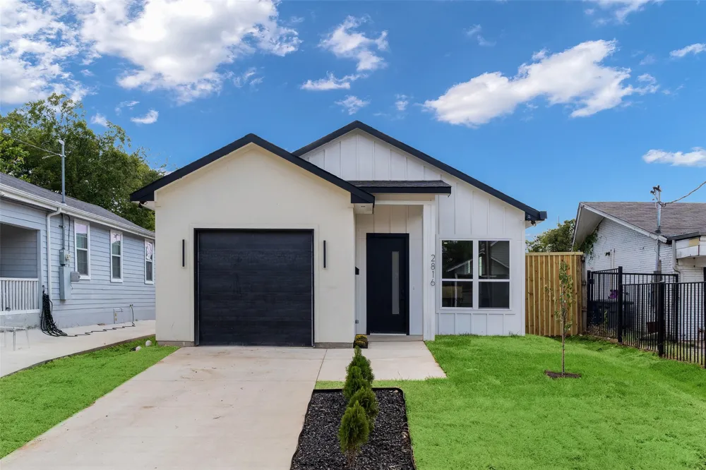 2816 Marburg Street Dallas, TX 75215