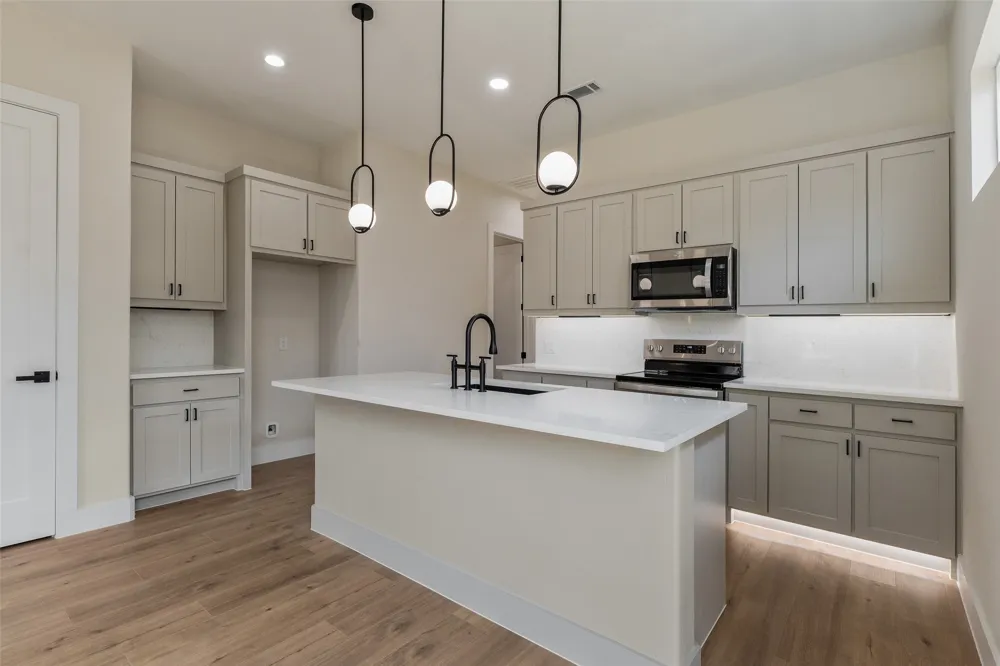2816 Marburg Street Dallas, TX 75215