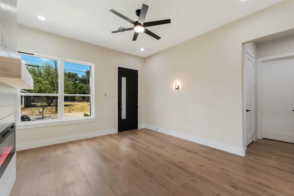 2816 Marburg Street Dallas, TX 75215