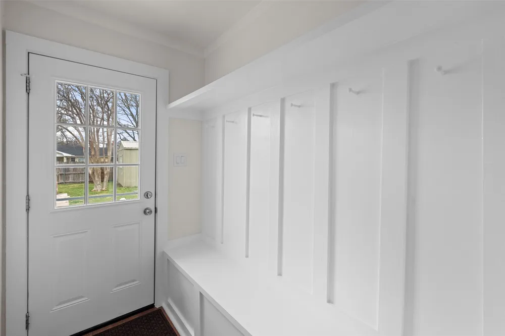 1106 W 4th Avenue Corsicana, TX 75110