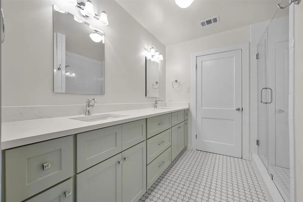 1106 W 4th Avenue Corsicana, TX 75110