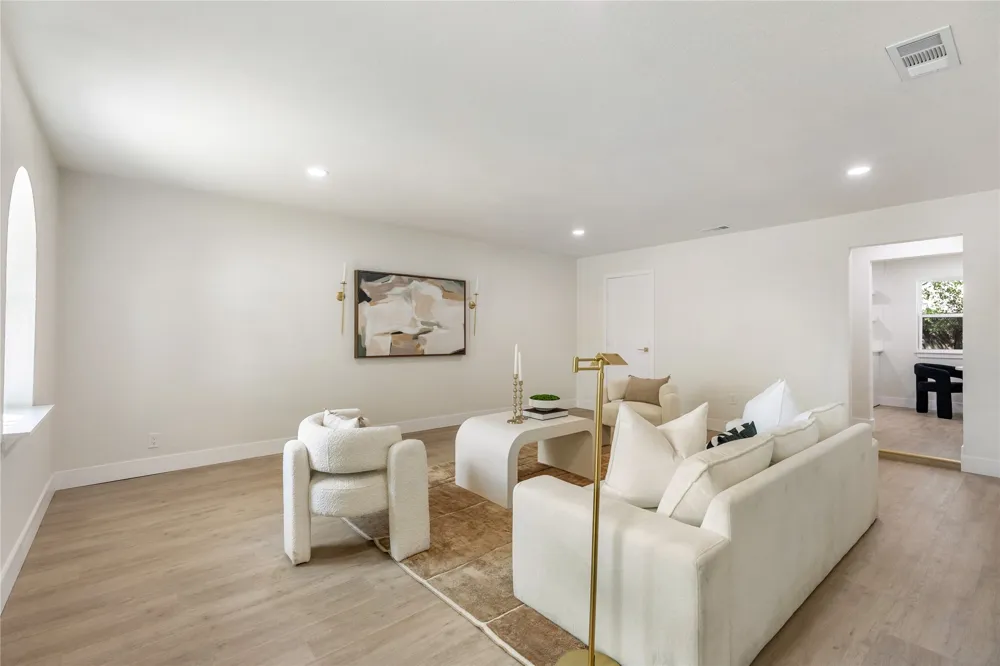 445 E Taylor Street Keller, TX 76248