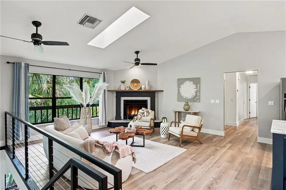 4971 Hickory Wood Drive Naples, FL 34119