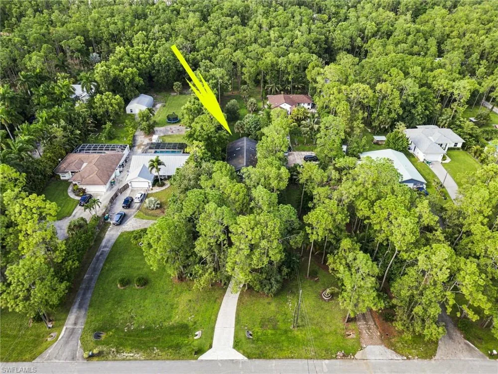 4971 Hickory Wood Drive Naples, FL 34119