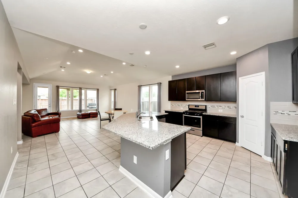3307 Havenwood Chase Lane Pearland, TX 77584