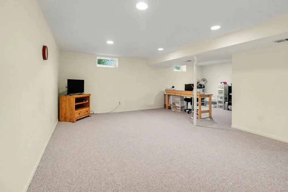 2603 Lone Oak Drive Ann Arbor, MI 48103