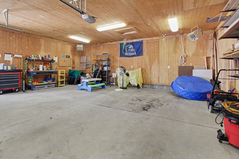 2603 Lone Oak Drive Ann Arbor, MI 48103