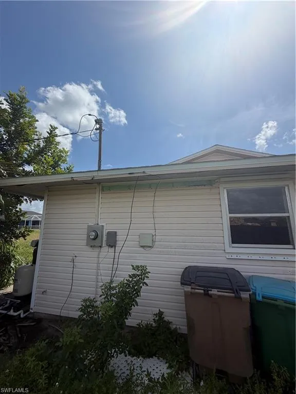 2005 NE 15th Terrace Cape Coral, FL 33909