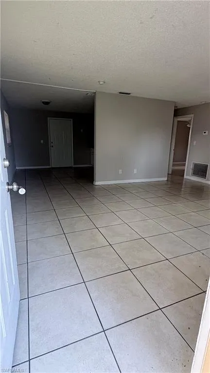 5537 10th Avenue Fort Myers, FL 33907