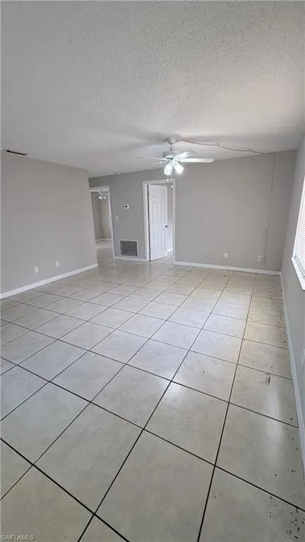 5537 10th Avenue Fort Myers, FL 33907