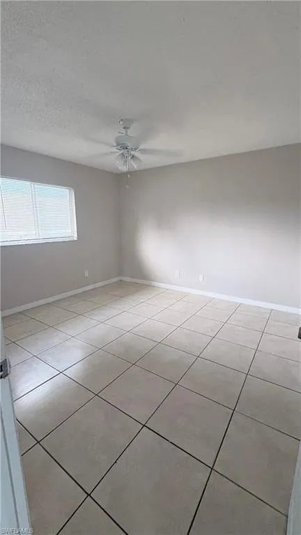 5537 10th Avenue Fort Myers, FL 33907