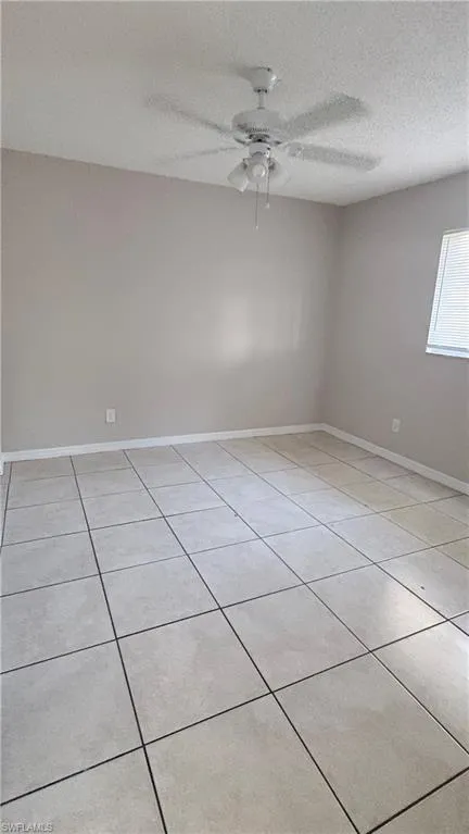 5537 10th Avenue Fort Myers, FL 33907
