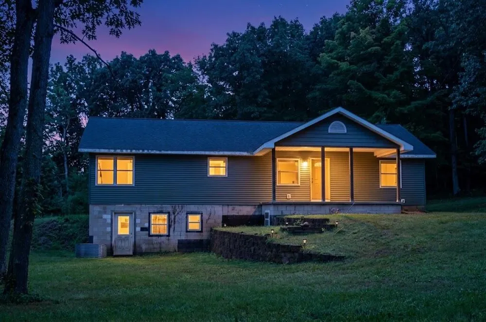 6551 Ann Arbor Road Jackson, MI 49201