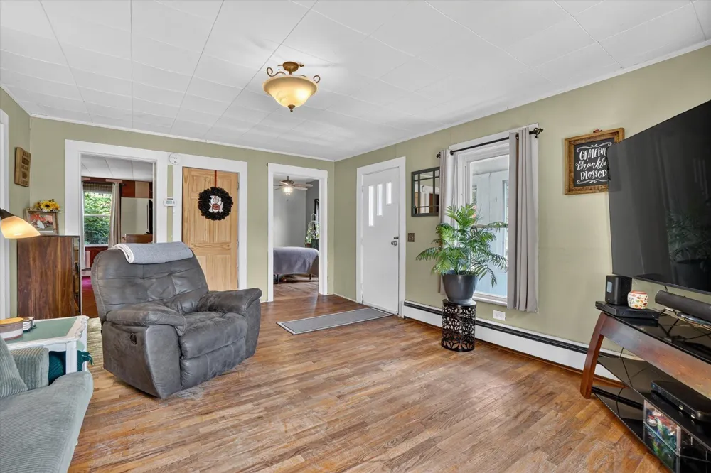 671 Jackson Street Ionia City, MI 48846