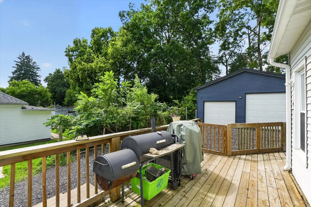 671 Jackson Street Ionia City, MI 48846